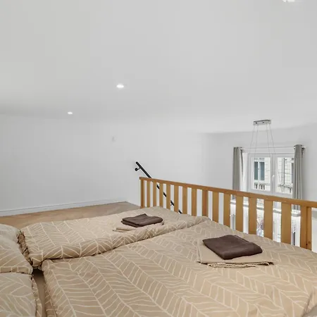 Moderný Prezidentský Vedľa Paláca S Výhľadom Apartamento Bratislava