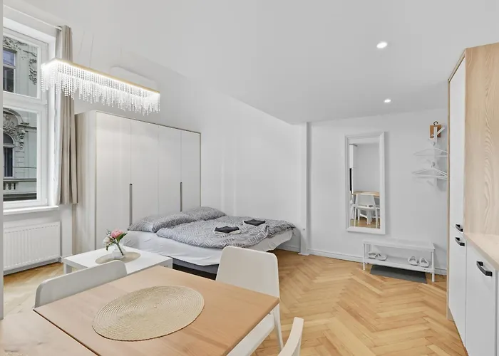 Moderny Prezidentsky Vedla Palaca S Vyhladom Séjour chez l'habitant Bratislava